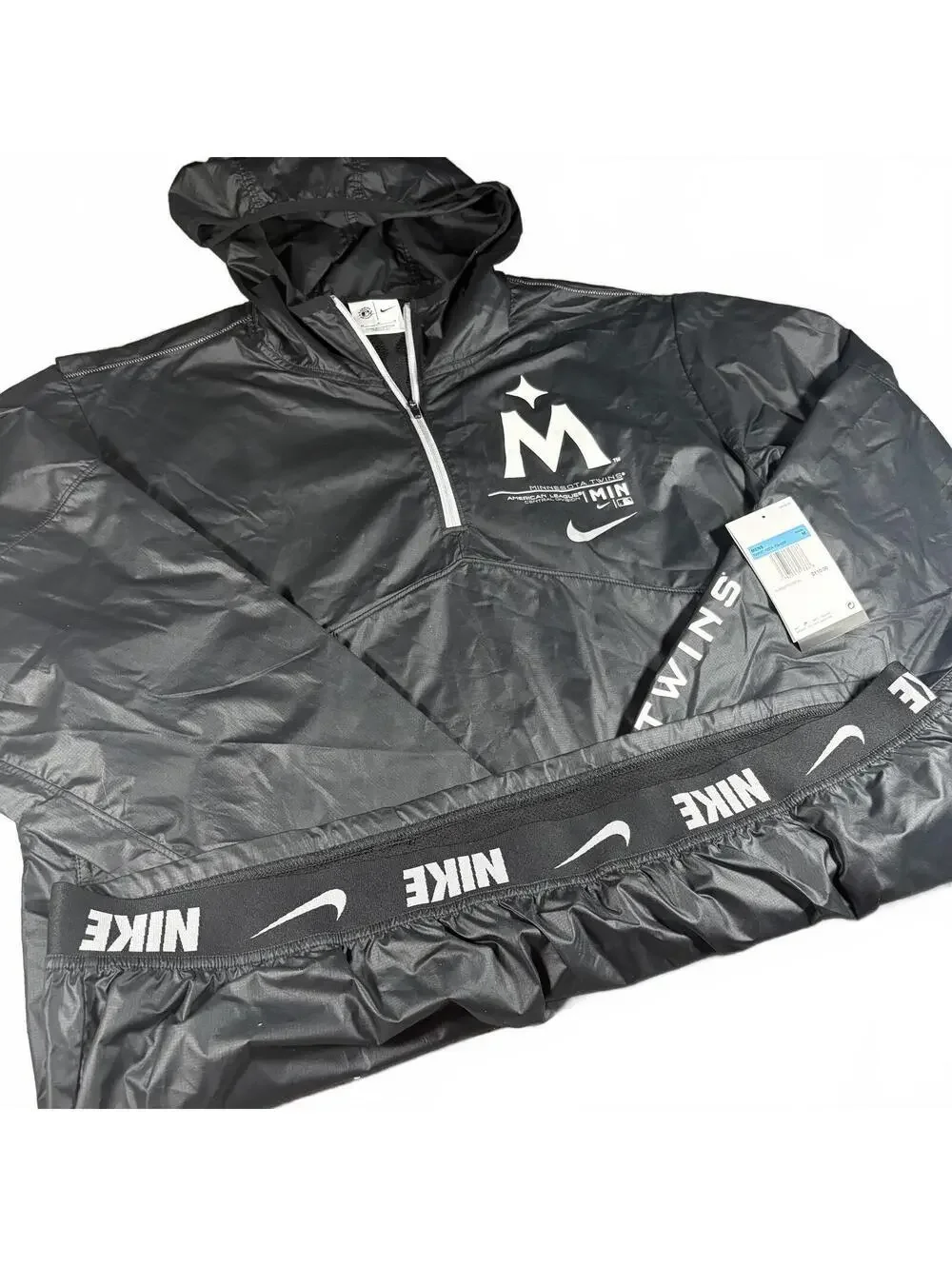 Nike NEW MLB Minnesota Twins $110 Men's Medium Windbreaker Jacket Nike Banded